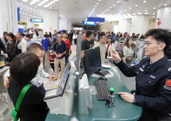 我要配资平台查询 横琴口岸新年“开门红”，元旦迎客14.7万人次创历史新高